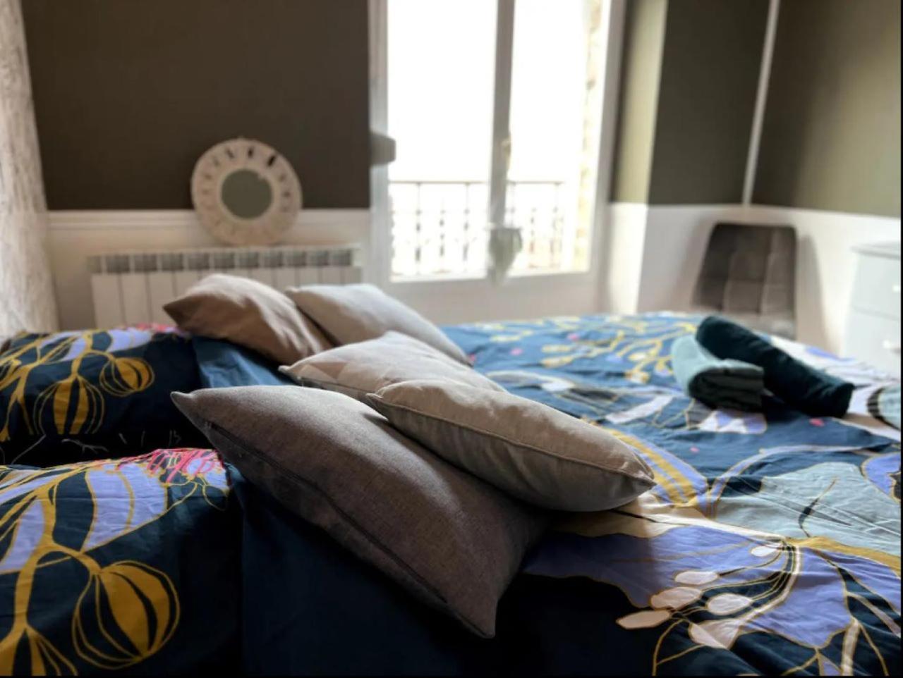 Ferienwohnung Coeur De Reims Logement Entier Exterior foto