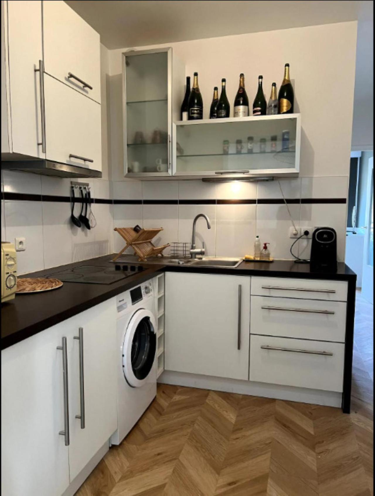 Ferienwohnung Coeur De Reims Logement Entier Exterior foto